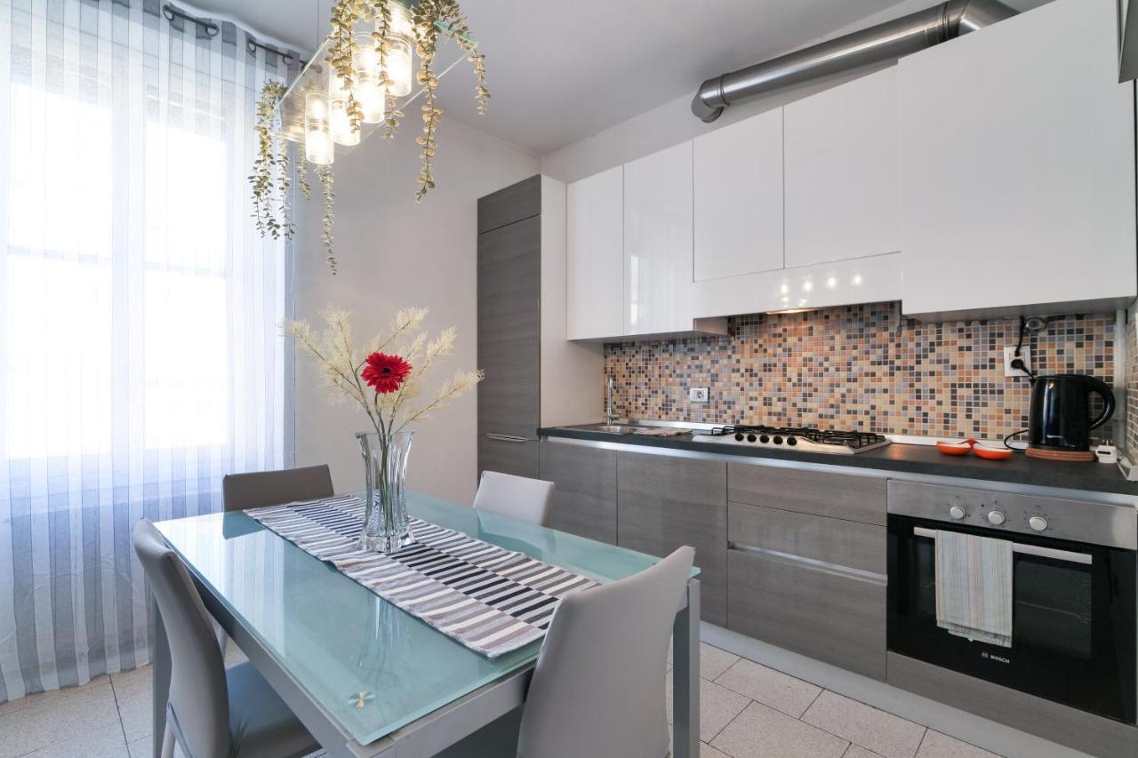 Primopiano - Battaglia A Apartamento Milão Exterior foto